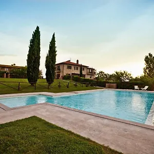 fattoria-voltrona.it-tuscanyhotel.com/