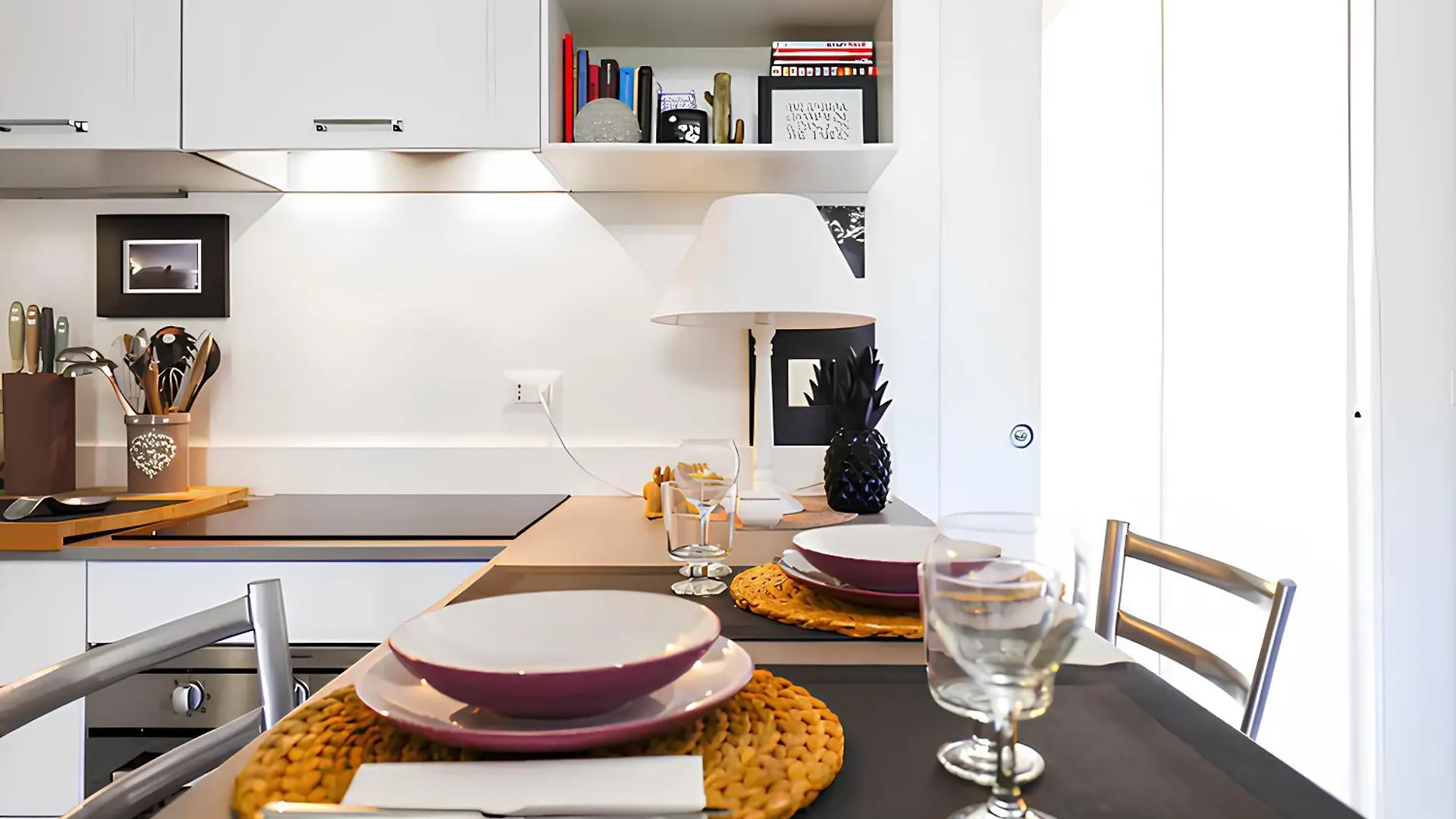 Design District - Milan Apartment 0*,  Włochy